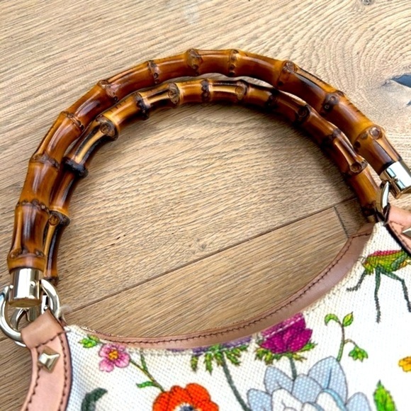 🥳SOLD🥳Gucci🌺Bamboo Floral Bag - Picture 3 of 11